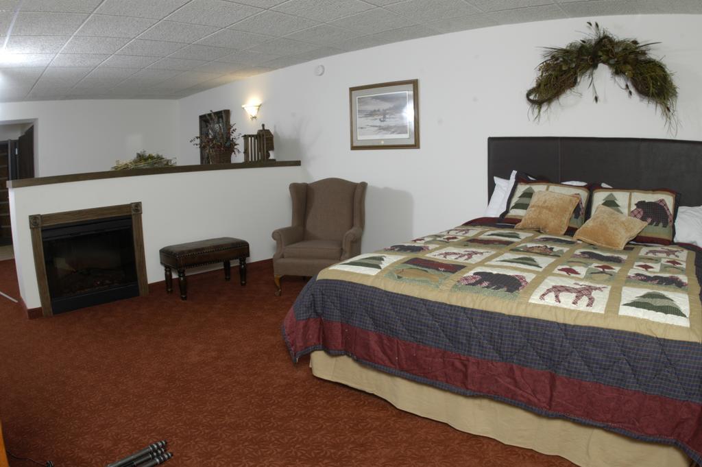 Riverbank Lodge Petersburg Esterno foto